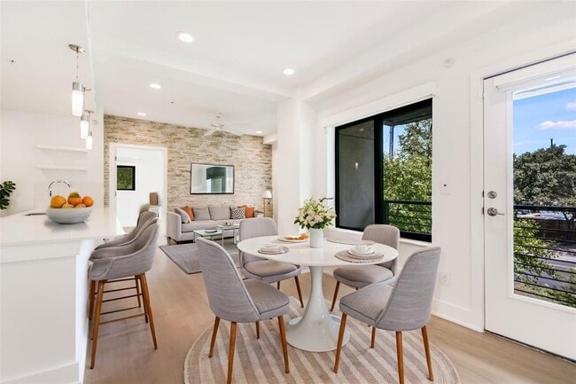 Building Photo - 1603 Enfield Rd