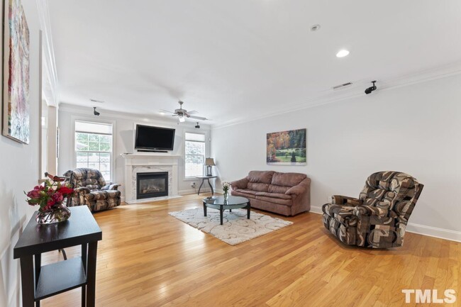 Building Photo - 4065 Barton Park Pl