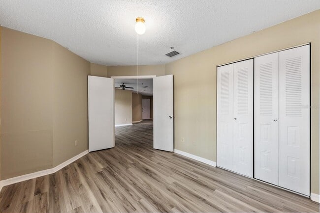 Building Photo - 4057 Crockers Lake Blvd