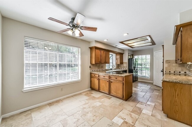 Building Photo - 3910 Misty Gardens Ct