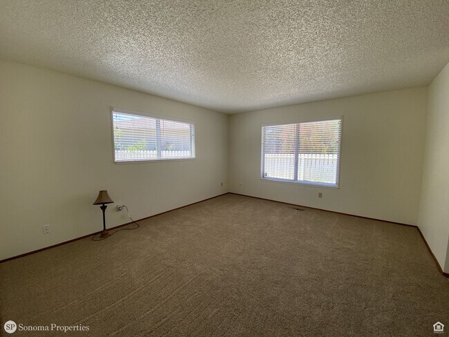 Building Photo - Charming 2BD/2BA House in Temelec!