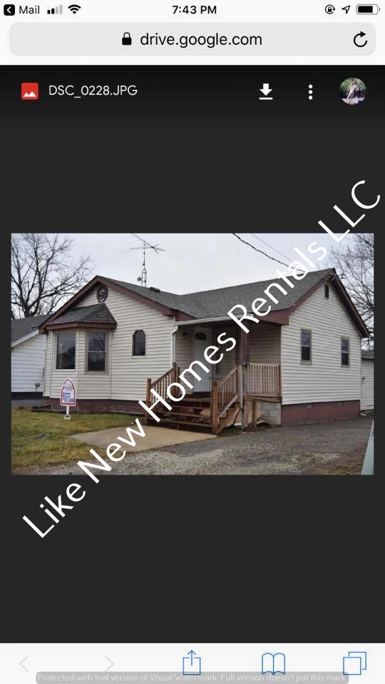 Building Photo - 1106 w Bergin ave