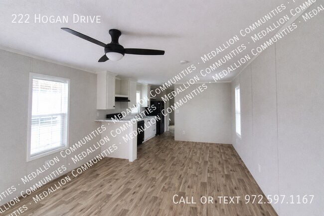 Building Photo - 222 Hogan Dr