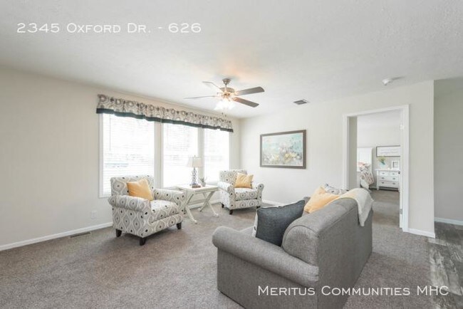 Building Photo - 3 bedroom in Indianapolis IN 46234