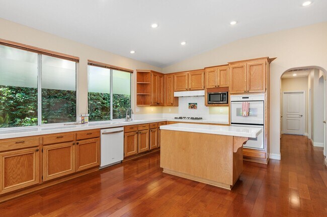 Building Photo - 6661 Curlew Terrace