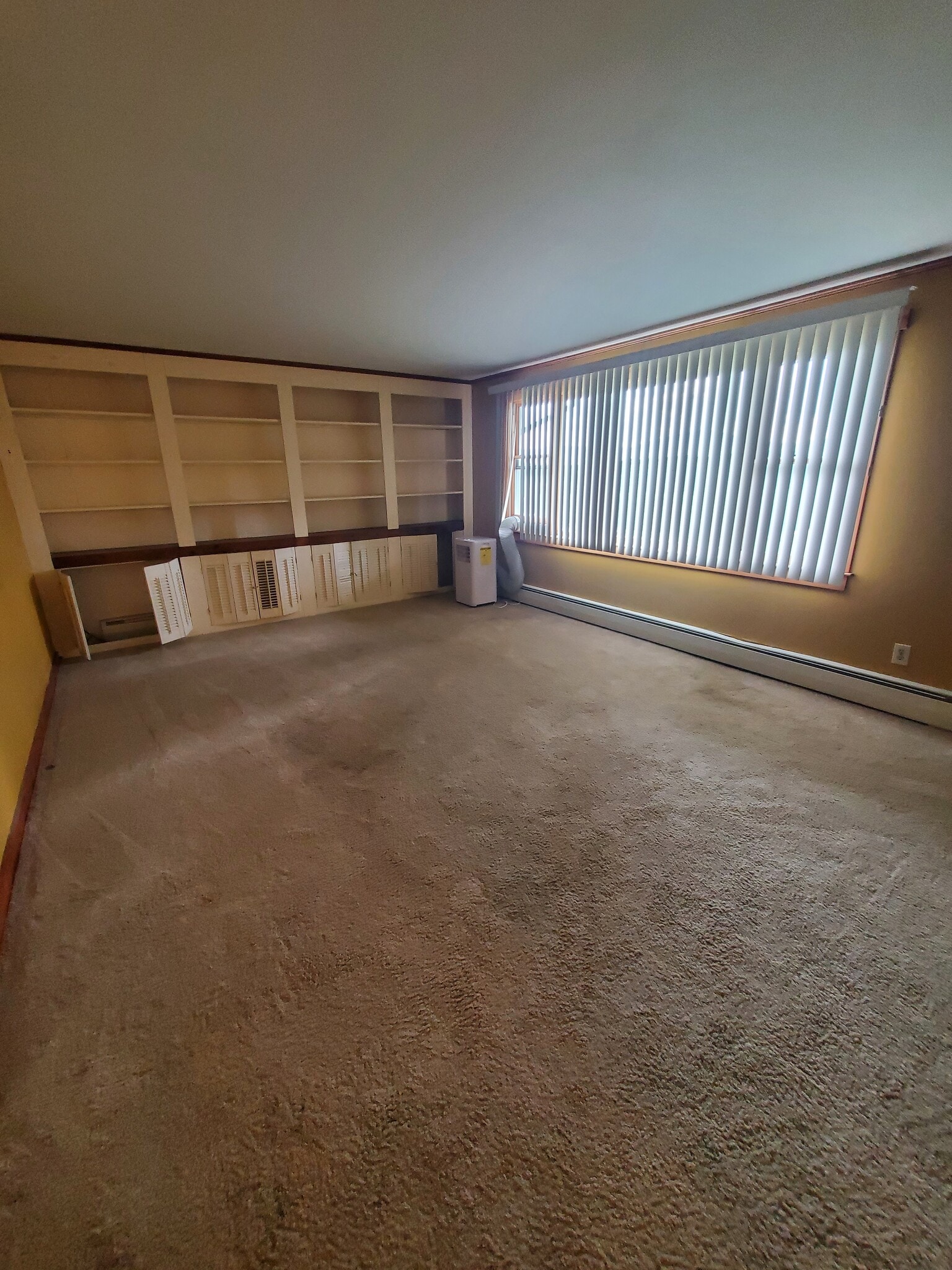 Living room - 519 Lancaster Rd