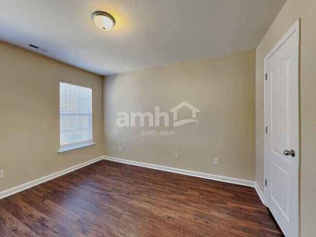 Building Photo - 3339 Sugar House St