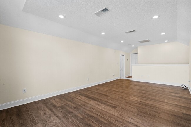 Building Photo - Harvest Home