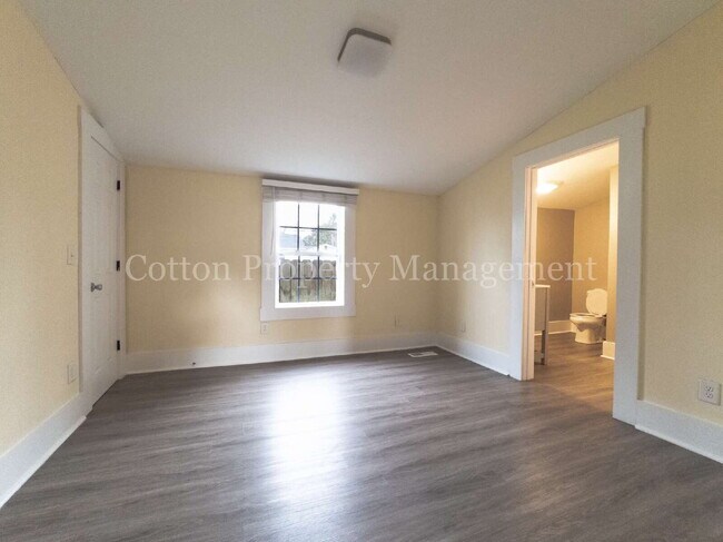 Building Photo - 2BR/2BA Home in Downtown Wilmington - $1,500/month- Pet Friendly*