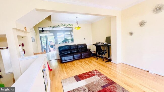 Building Photo - 4053 Cressida Pl