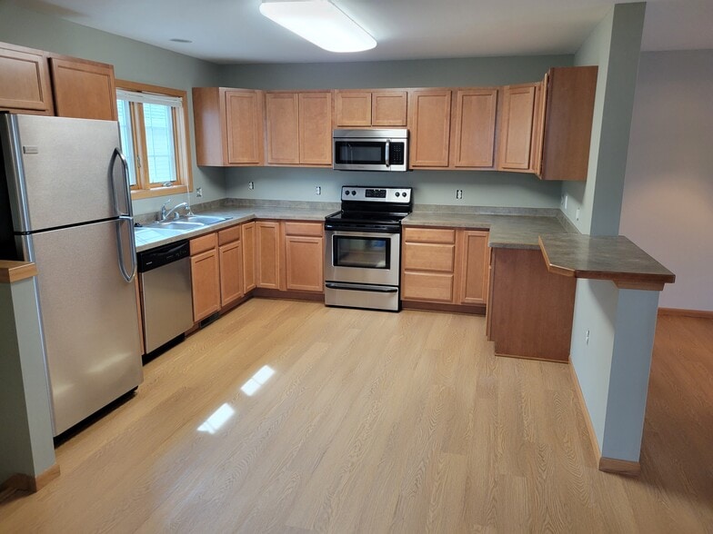 Stainless Steel Appliances - 2533 Leopold Way