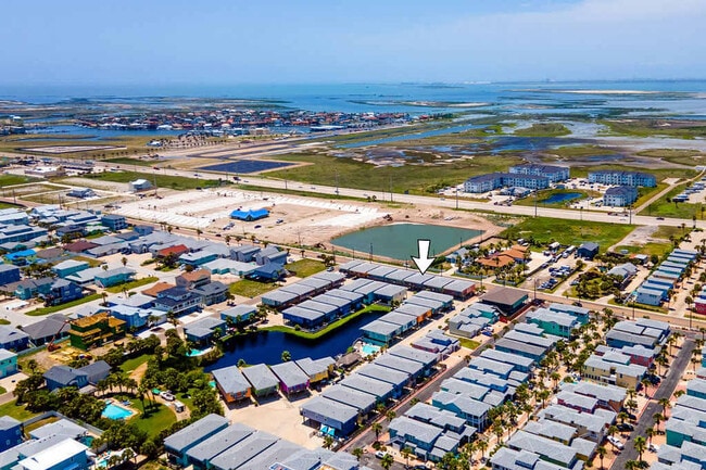 Building Photo - 2727 Eleventh Street-SI ID1023166P