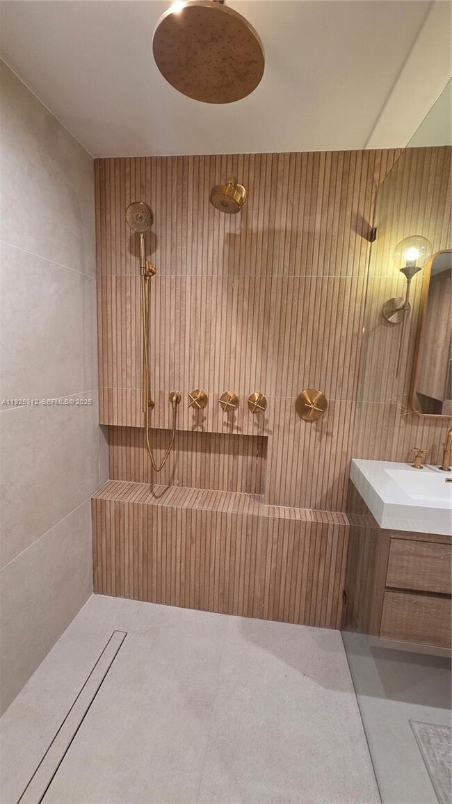 Building Photo - 7400 SW 166th St