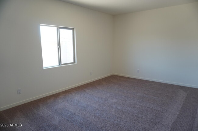 Building Photo - 627 N Crowned Dove Trail