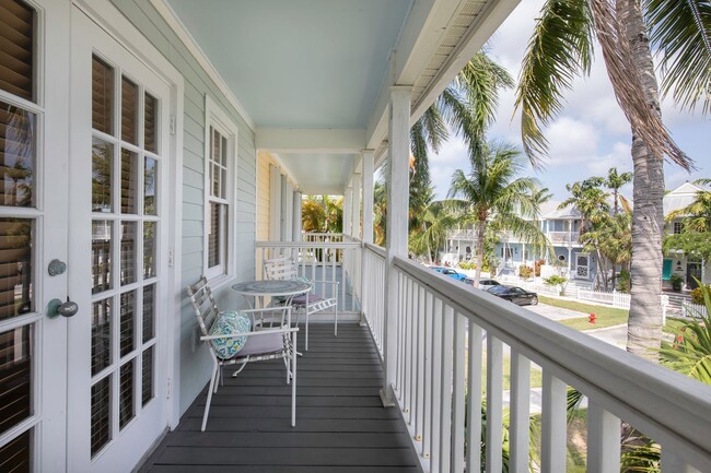 Building Photo - Furnished 3 Bedroom 3 Bathroom in Key West...