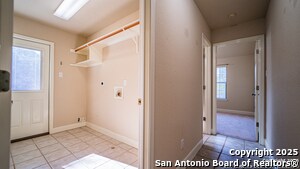 Building Photo - 5470 Fallen Oak Dr