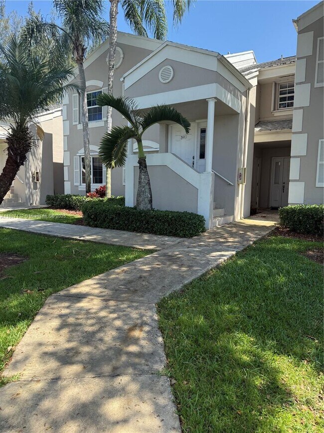 Primary Photo - 2634 SE 21st Ct