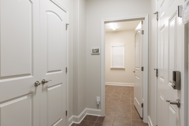 Building Photo - 8317 Anslee Way NW