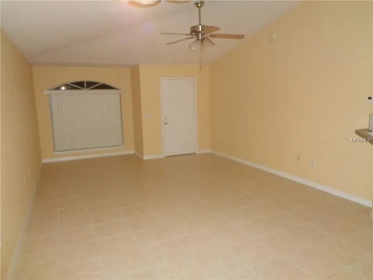 Building Photo - 675 Bluebill Ct