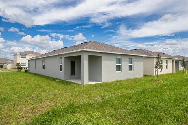 Building Photo - 3302 Pine Lily Ave