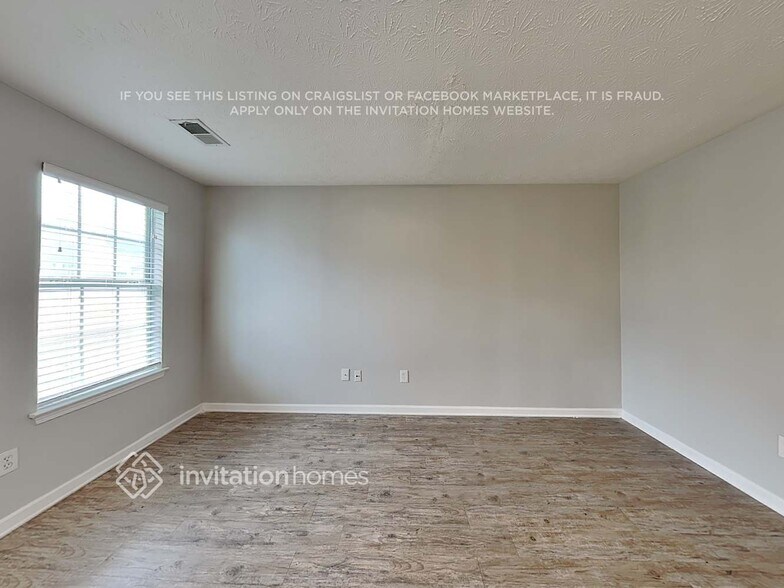 Building Photo - 225 Baltimore Ave