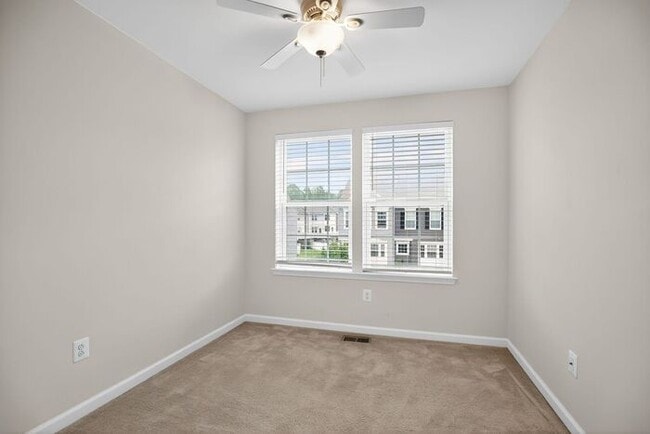 Building Photo - 43718 Winterberry Wy