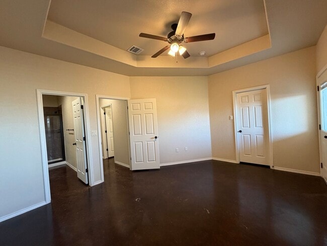 Building Photo - 204 Kaspar Way