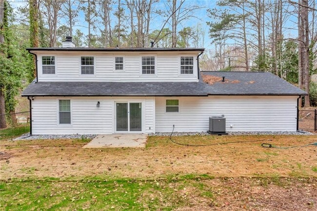 Building Photo - 2875 Webb Rd