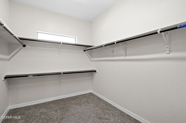 Building Photo - 3121 Tierra Paola Ln