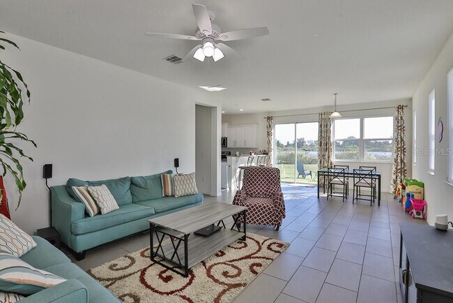 Building Photo - 10546 Medford Lakes Dr