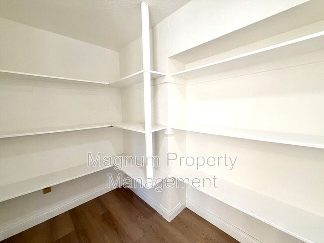 Building Photo - 30219 Corte Cantera