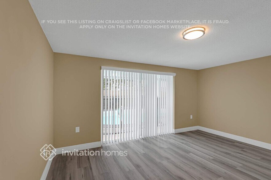 Building Photo - 3110 Pinon Dr