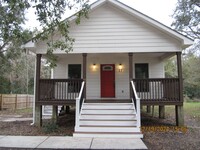 Building Photo - 2BR/1BA Home in Long Beach.  Rent is $950