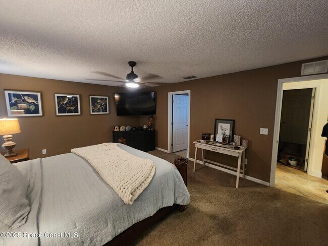 Building Photo - 2098 Jupiter Blvd SW