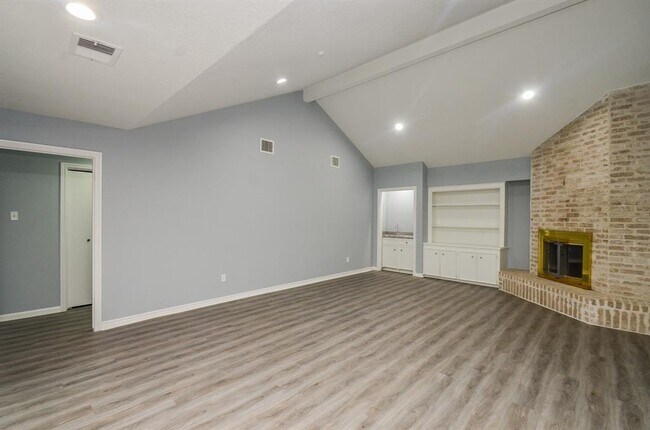 Building Photo - 7703 Quail Meadow Dr