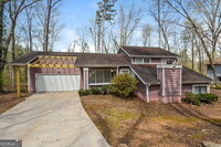 Building Photo - 6804 Knollwood Dr