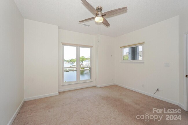 Building Photo - 18840 Nautical Dr