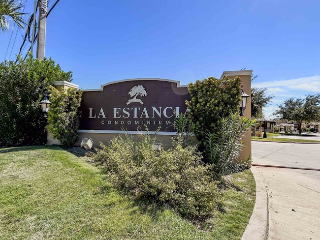 Building Photo - 2619 San Isidro Pkwy