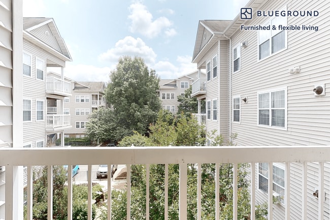 Building Photo - 1569 Onyx Dr
