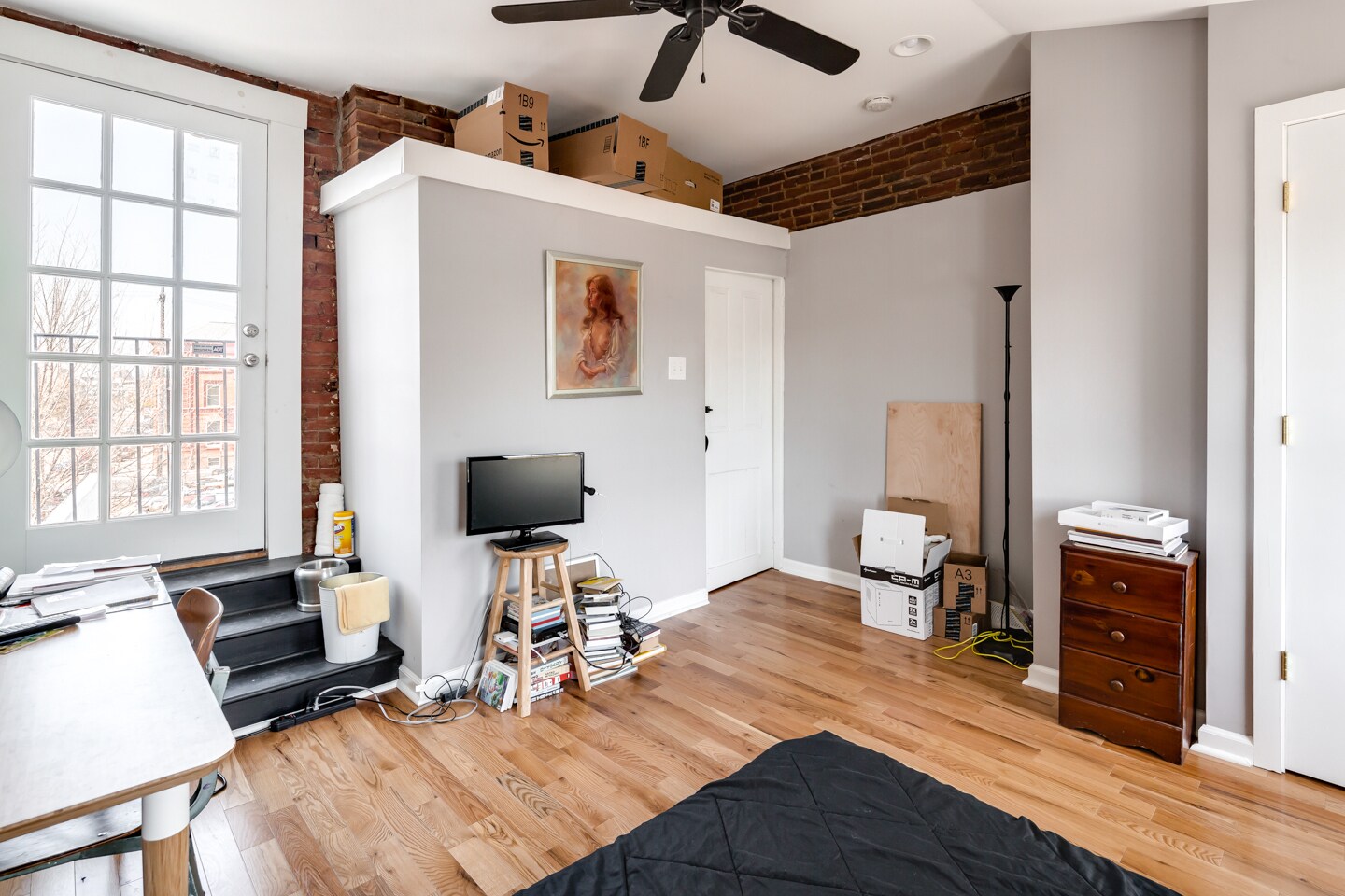 Building Photo - 2144 E Arizona St