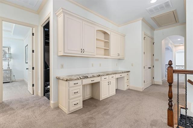 Building Photo - 3505 Chimney Rock Dr