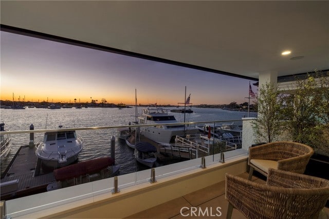 Building Photo - 130 S Bay Front