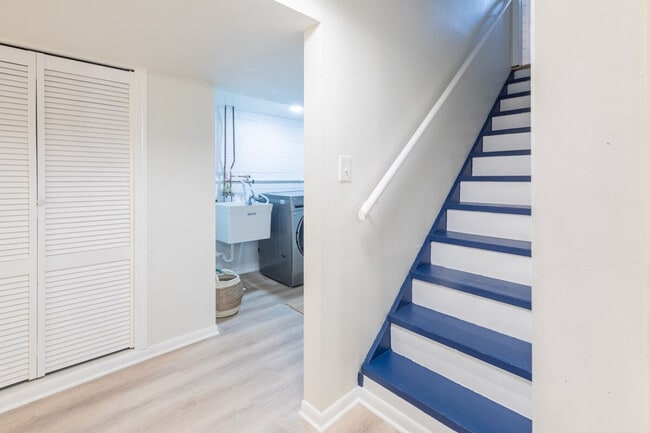 Building Photo - 17035 9th Ave N