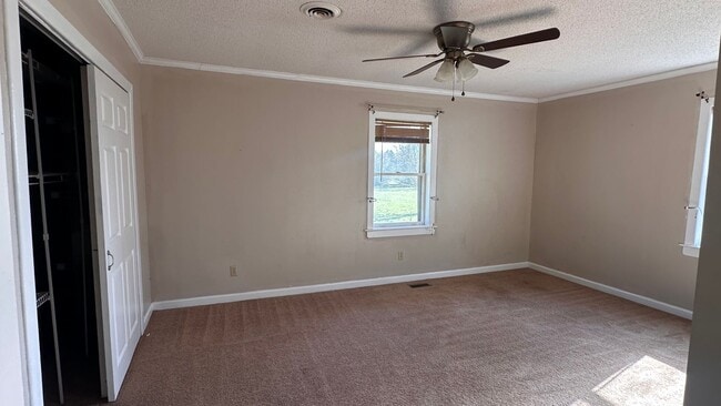 Building Photo - RENTAL HOME 3BD/2BTH