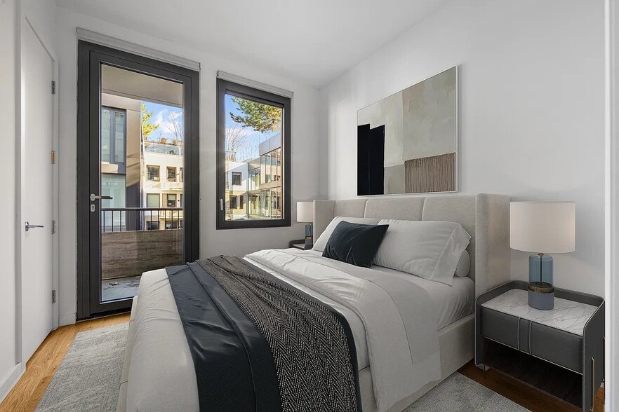 Building Photo - 123 Melrose St