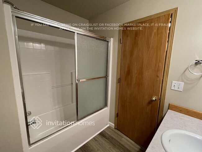 Building Photo - 1315 187th St Ct E