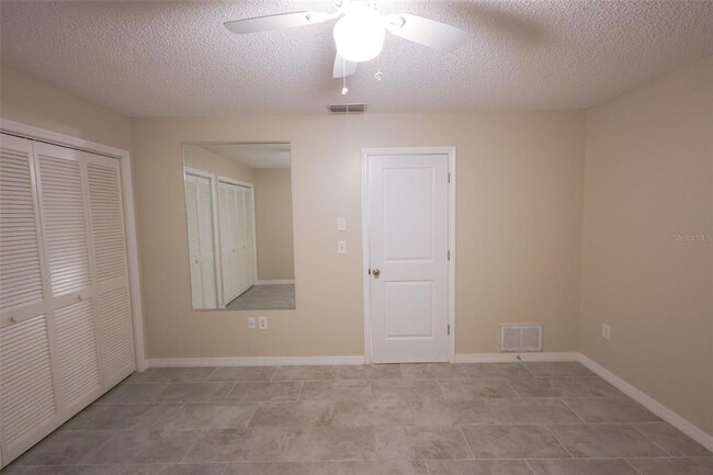 Building Photo - 13409 Rayburn Rd