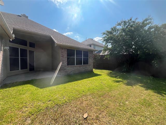Building Photo - 5409 Highlands Dr