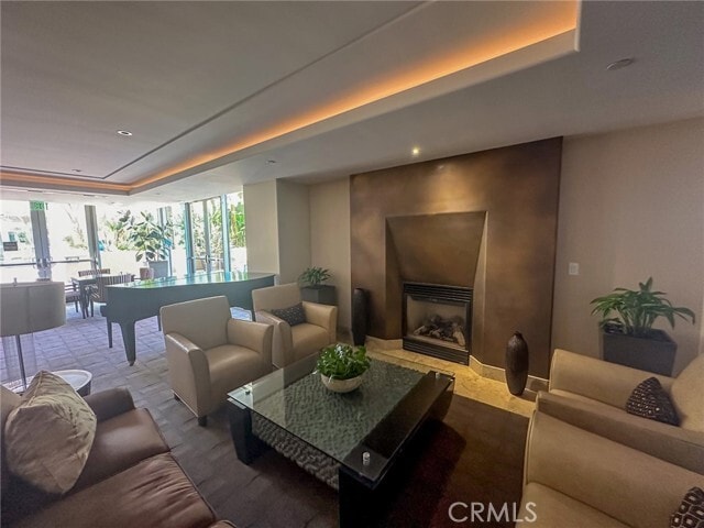 Building Photo - 5068 Scholarship