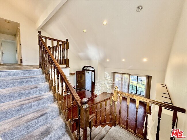 Building Photo - 30402 Penrod Dr